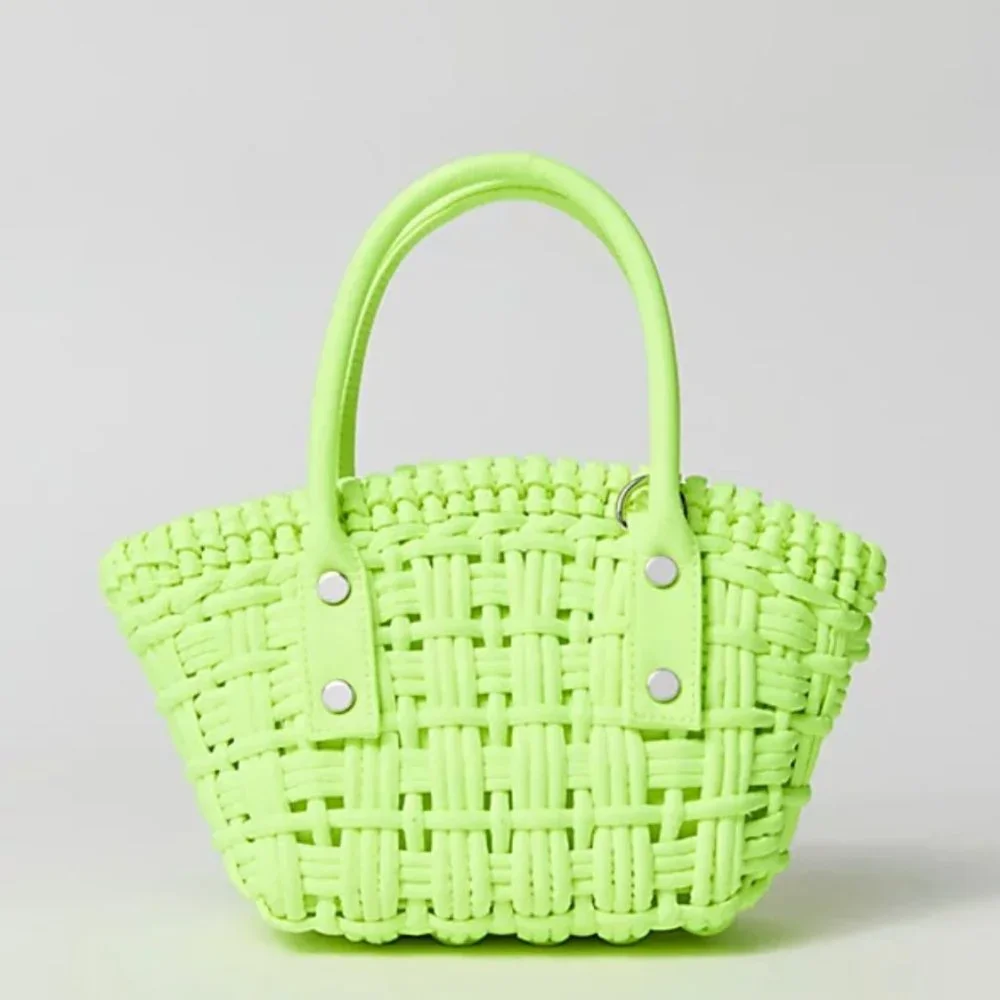 NWOT Urban Outfitters UO Woven Fan Tote Bag In Lime